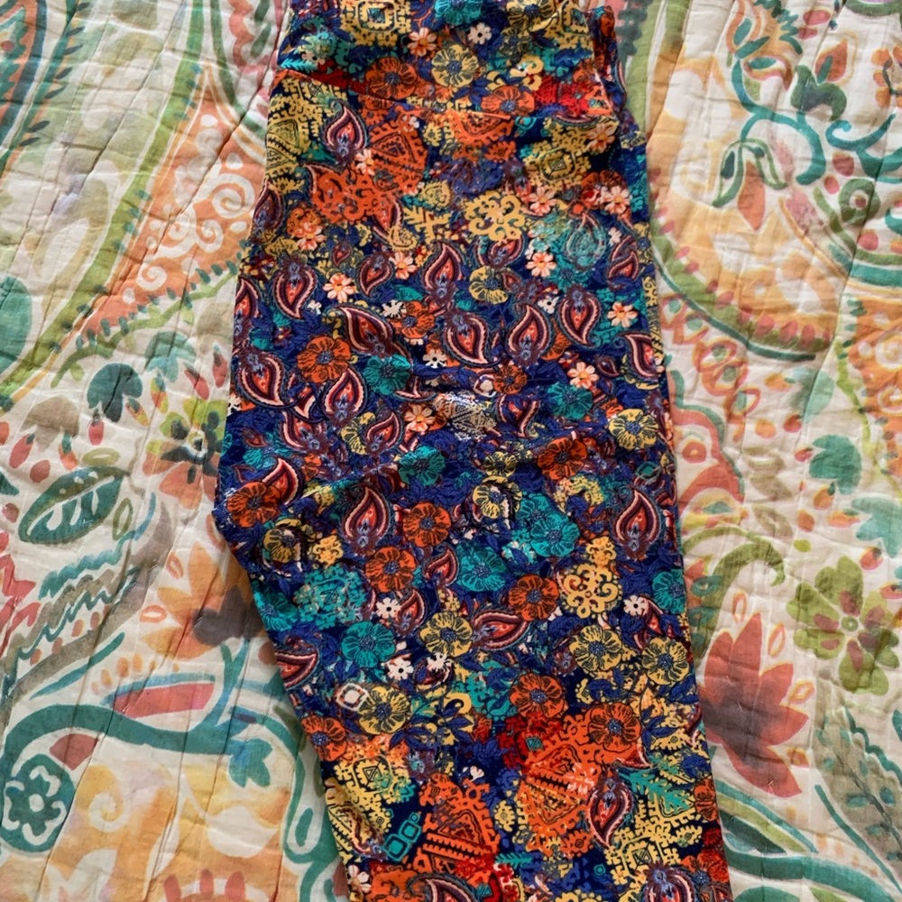 LuLaRoe Multicolor one size leggings
